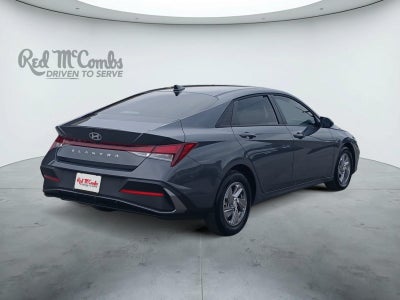 2025 Hyundai ELANTRA SE