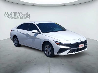 2026 Hyundai ELANTRA SE