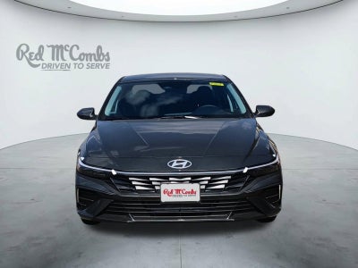 2025 Hyundai ELANTRA SE