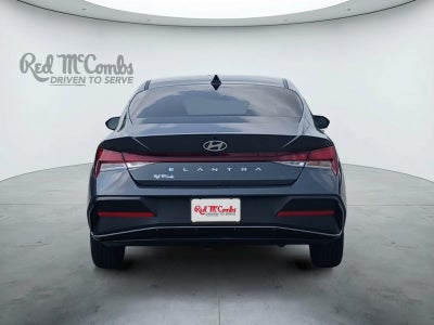 2026 Hyundai ELANTRA SE