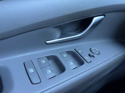 2024 Hyundai ELANTRA SEL SEL
