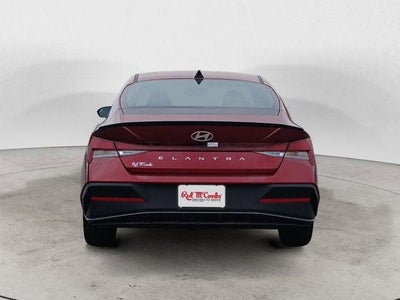 2025 Hyundai ELANTRA SEL Sport