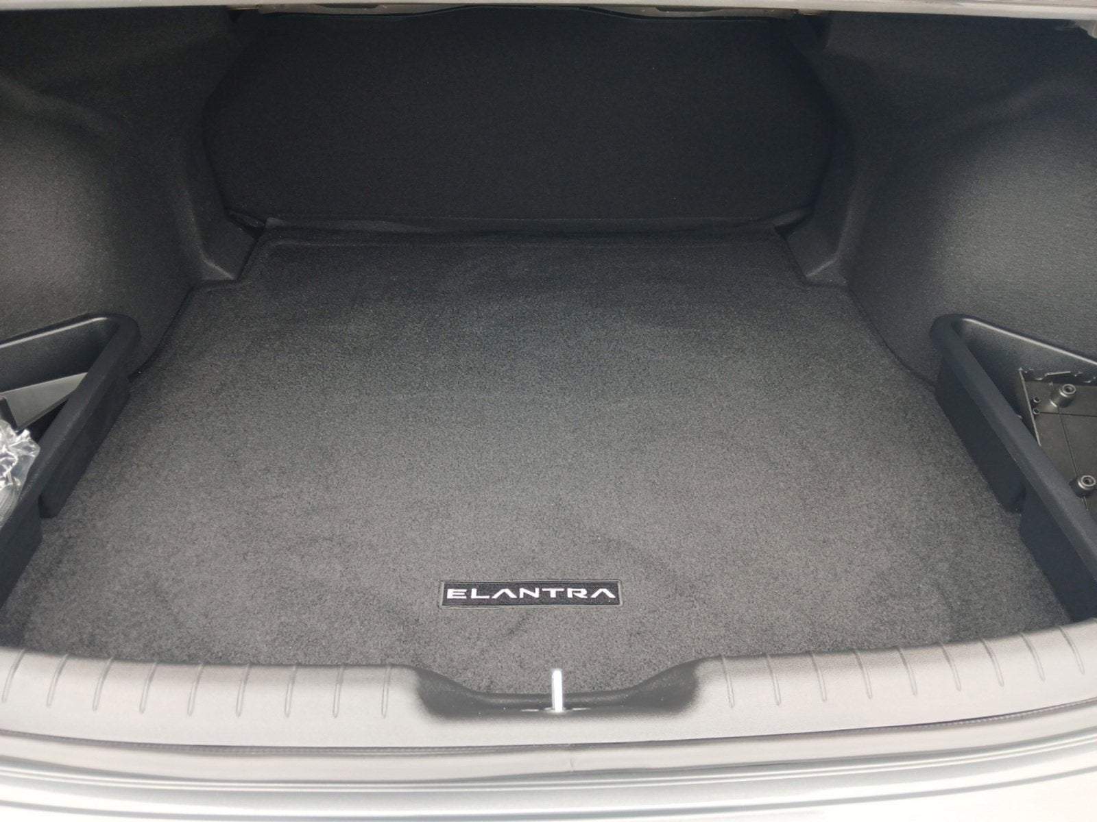 2026 Hyundai ELANTRA SEL Sport W/ FORWARD COLLISION AVOIDANCE ASSIST