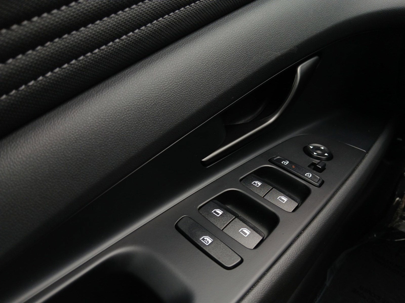 2026 Hyundai ELANTRA SEL Sport W/ FORWARD COLLISION AVOIDANCE ASSIST