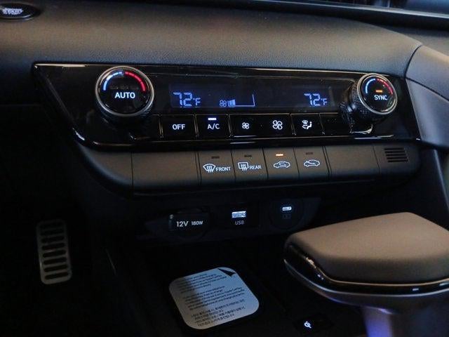 2026 Hyundai ELANTRA SEL Sport W/ FORWARD COLLISION AVOIDANCE & BACKUP CAMERA