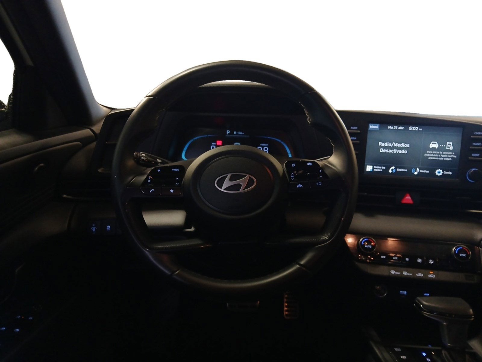 2025 Hyundai ELANTRA SEL Sport W/ REARVIEW CAMERA AND DYNAMIC GUIDELINES