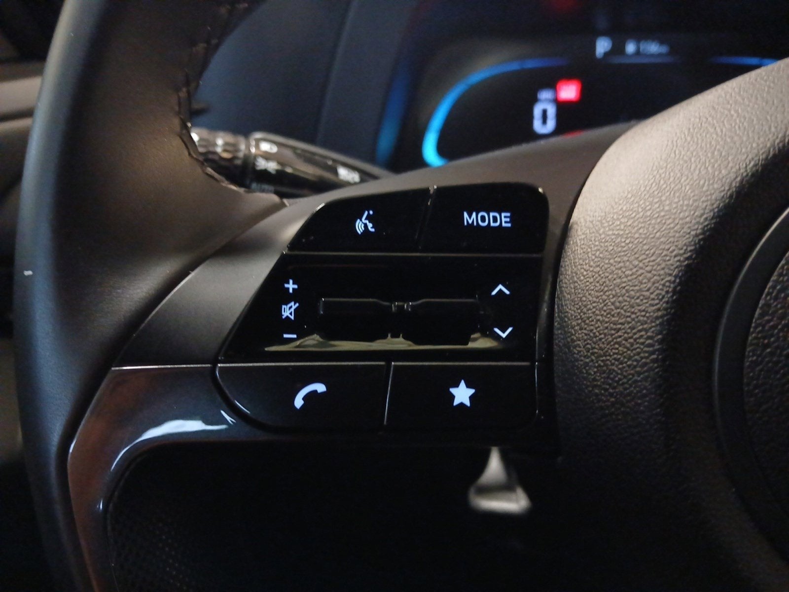 2025 Hyundai ELANTRA SEL Sport W/ REARVIEW CAMERA AND DYNAMIC GUIDELINES