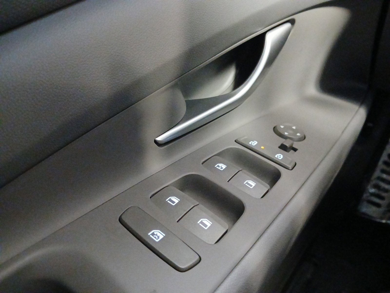 2025 Hyundai ELANTRA SEL Sport W/ FORWARD COLLISION AVOIDANCE ASSIST