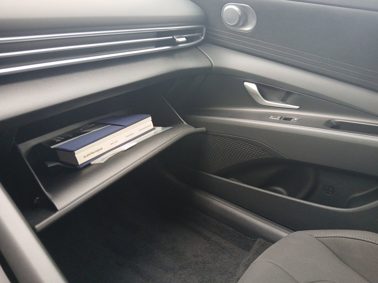 2025 Hyundai ELANTRA HYBRID Blue