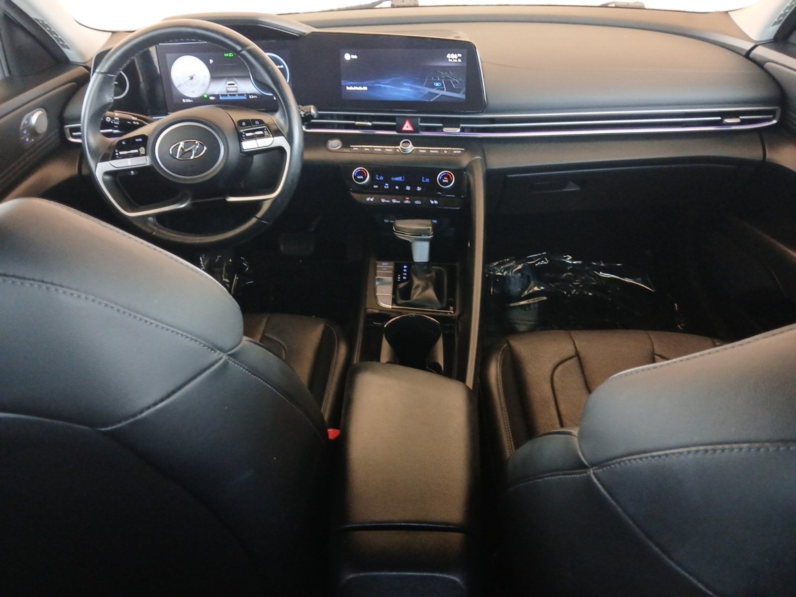 2022 Hyundai Elantra Limited - Photo 10