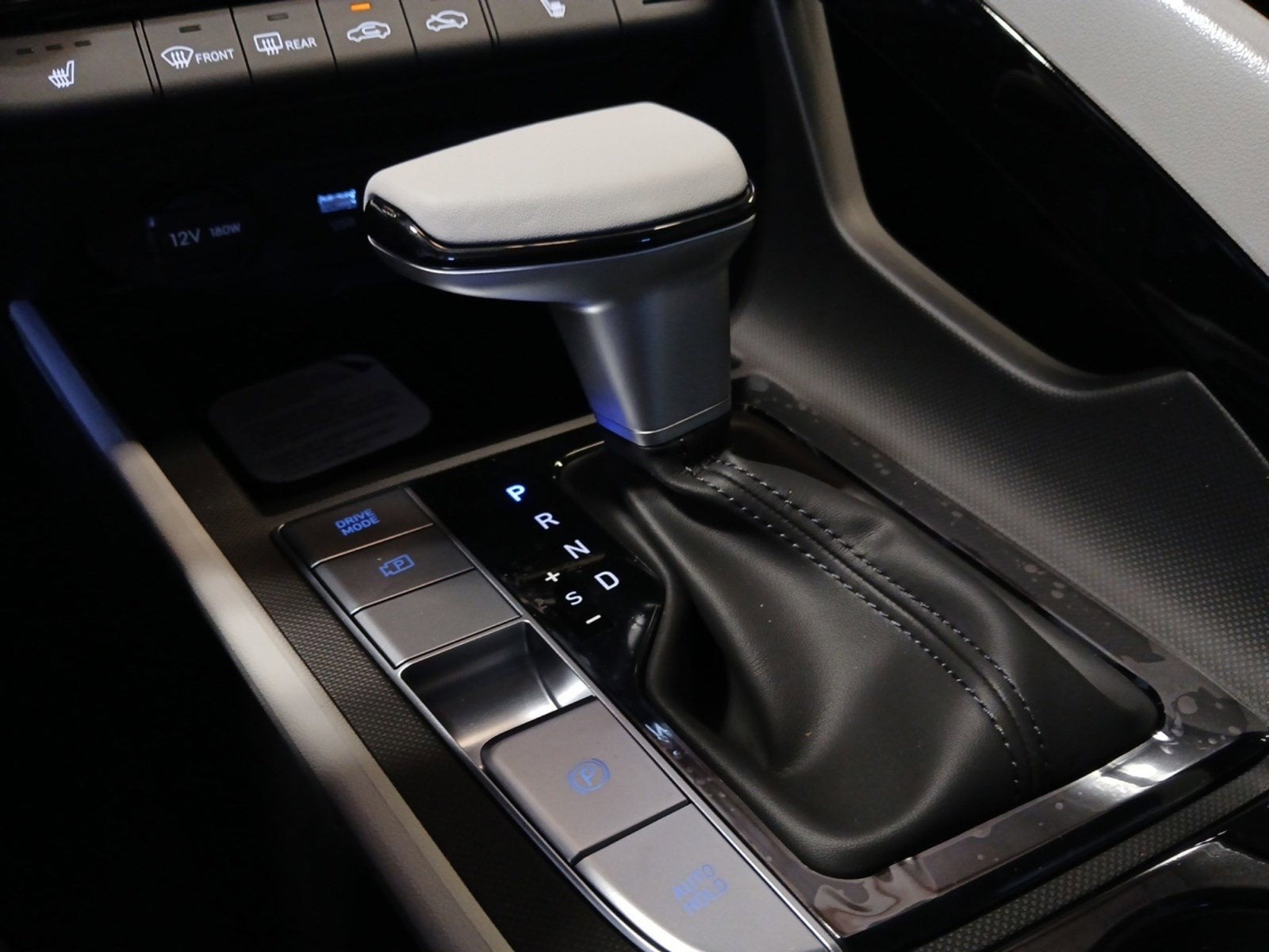 2026 Hyundai ELANTRA Limited W/ SMART CRUISE CONTROL - STOP & GO