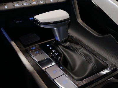 2026 Hyundai ELANTRA Limited W/ SMART CRUISE CONTROL - STOP & GO