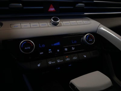 2026 Hyundai ELANTRA Limited W/ SMART CRUISE CONTROL - STOP & GO