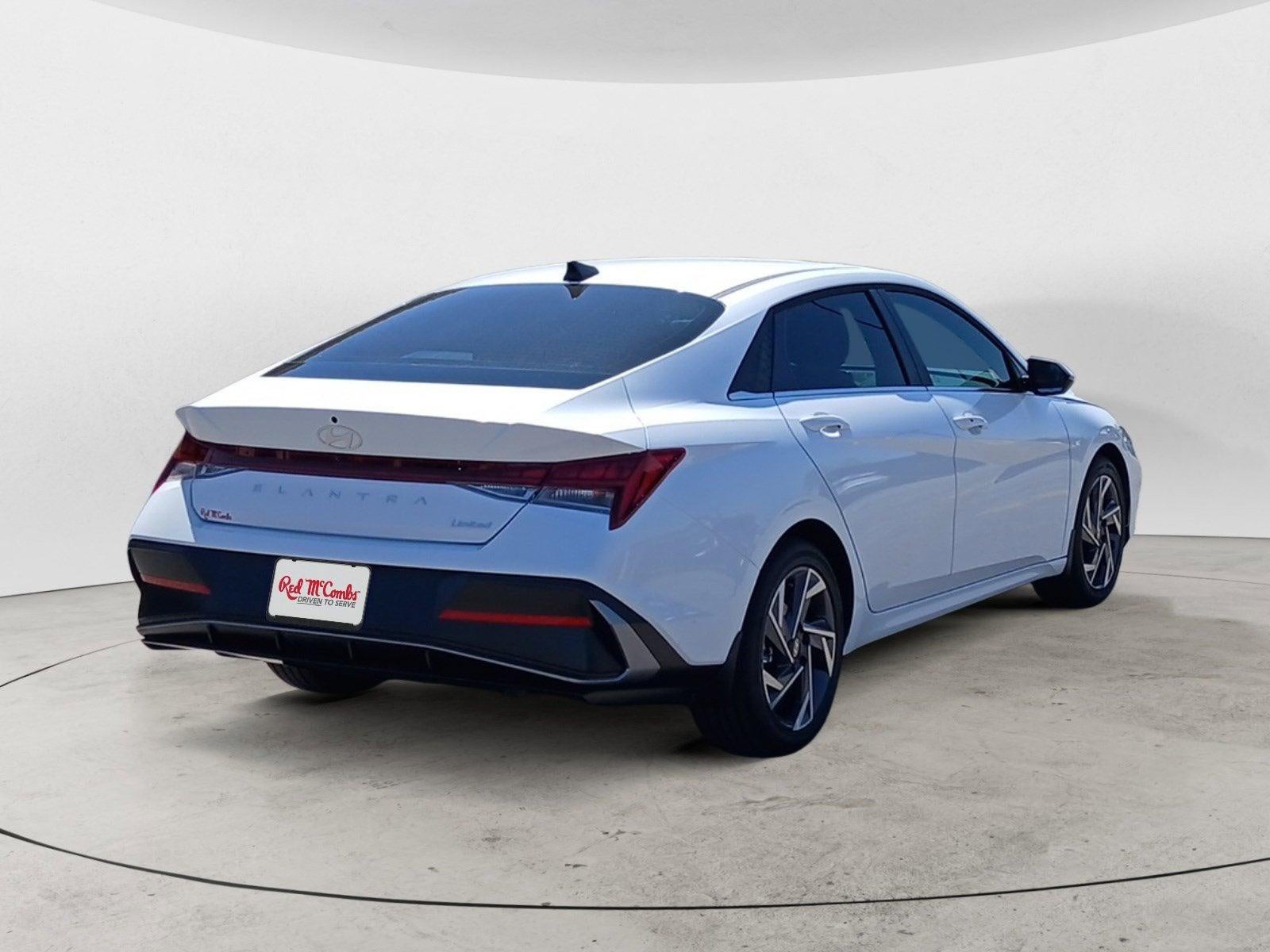 2026 Hyundai ELANTRA Limited W/ SMART CRUISE CONTROL - STOP & GO