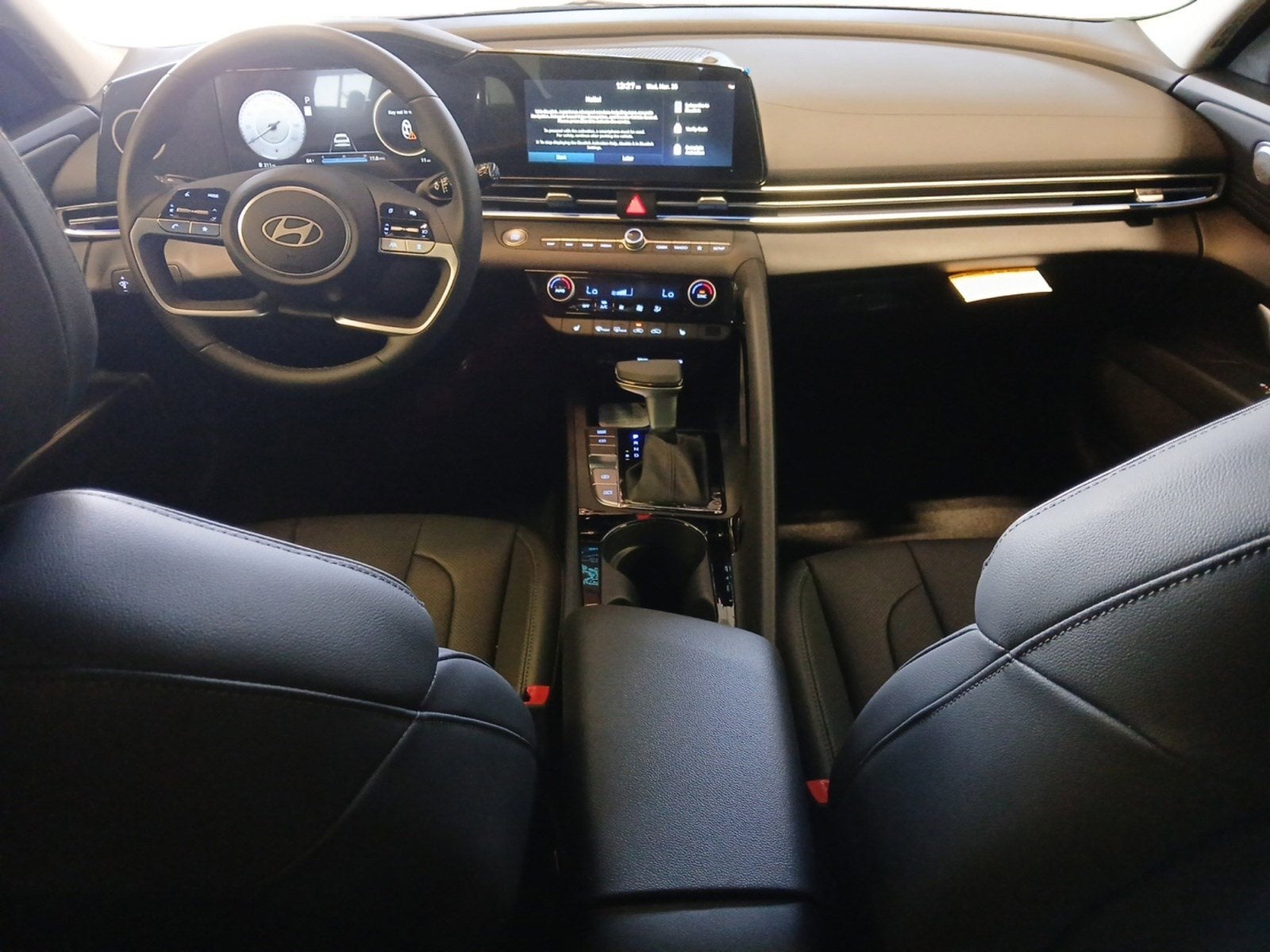 2026 Hyundai ELANTRA Limited W/ SMART CRUISE CONTROL & POWER SUNROOF