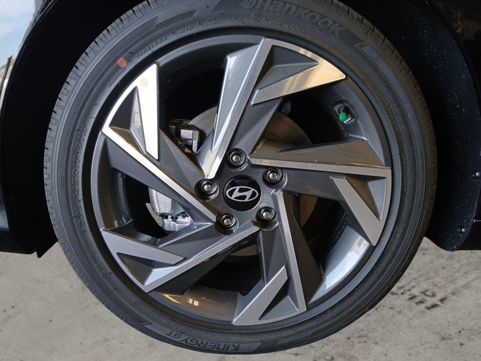 2026 Hyundai ELANTRA Limited W/ SMART CRUISE CONTROL & POWER SUNROOF