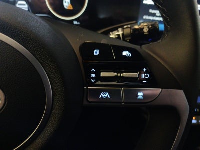 2026 Hyundai ELANTRA Limited W/ SMART CRUISE CONTROL & POWER SUNROOF