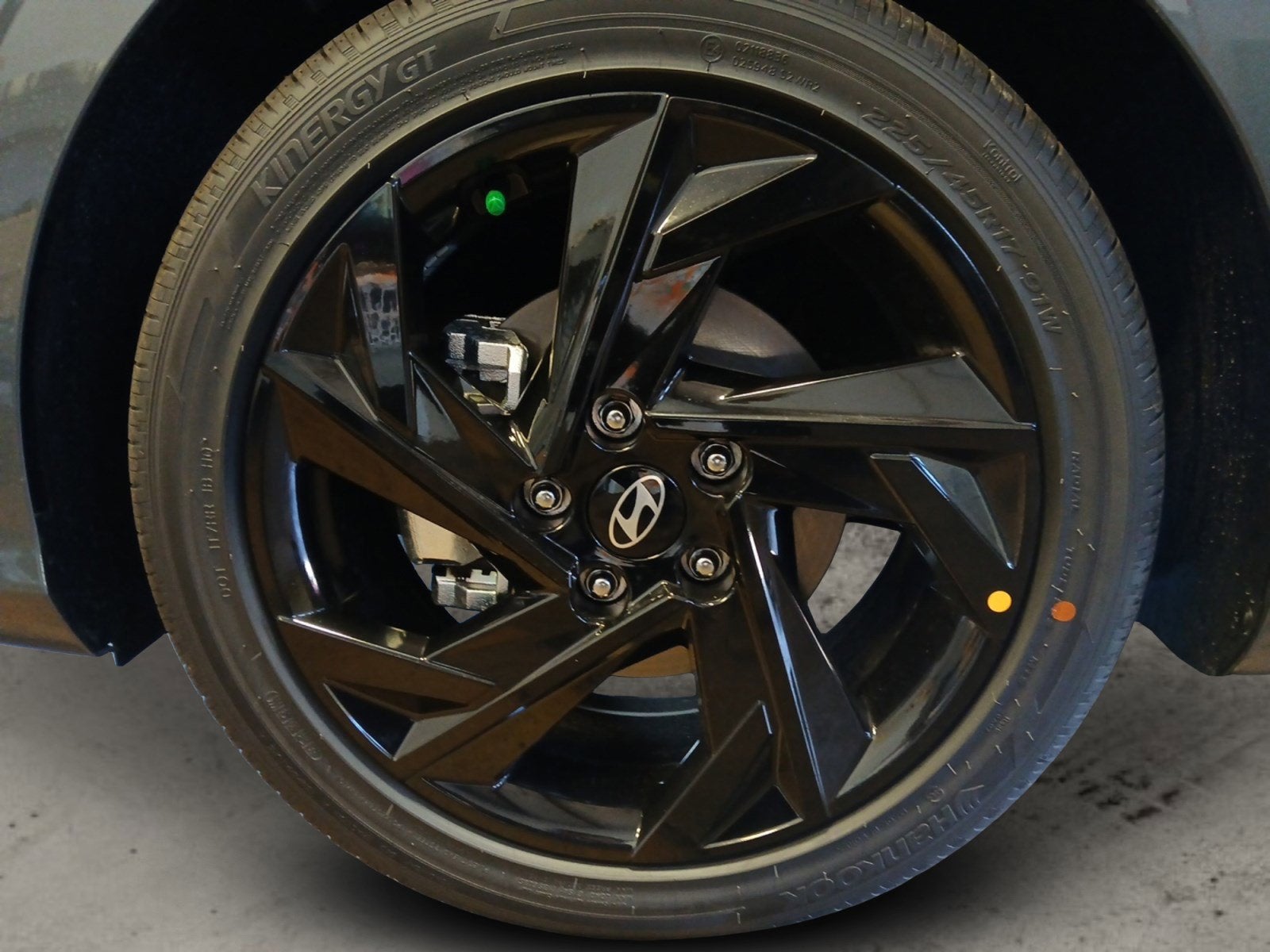 2026 Hyundai ELANTRA SEL Sport PREMIUM W/ FORWARD COLLISION AVOIDANCE ASSIST