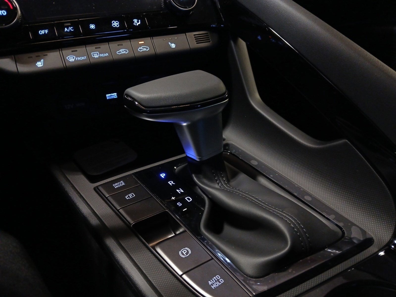 2026 Hyundai ELANTRA SEL Sport PREMIUM W/ FORWARD COLLISION AVOIDANCE ASSIST