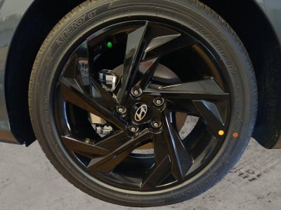 2026 Hyundai ELANTRA SEL Sport PREMIUM W/ FORWARD COLLISION AVOIDANCE ASSIST