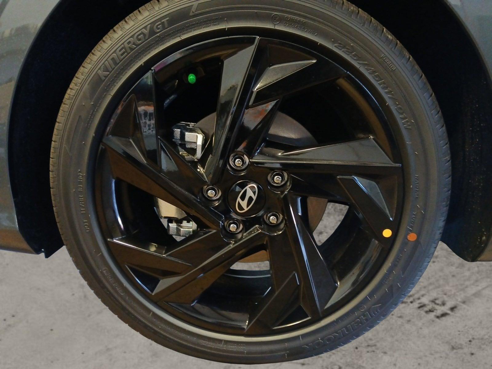 2026 Hyundai ELANTRA SEL Sport PREMIUM W/ FORWARD COLLISION AVOIDANCE ASSIST