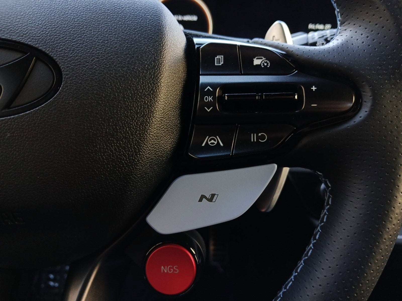 2025 Hyundai ELANTRA N Base