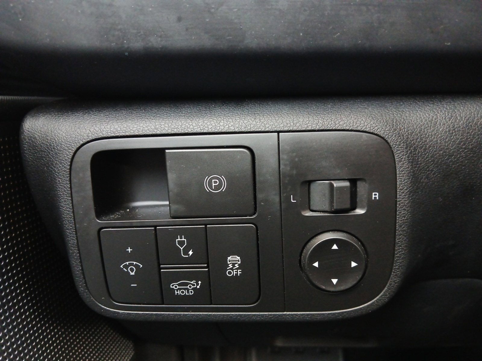 2024 Hyundai IONIQ 6 SE W/ REARVIEW CAMERA AND GUIDELINES