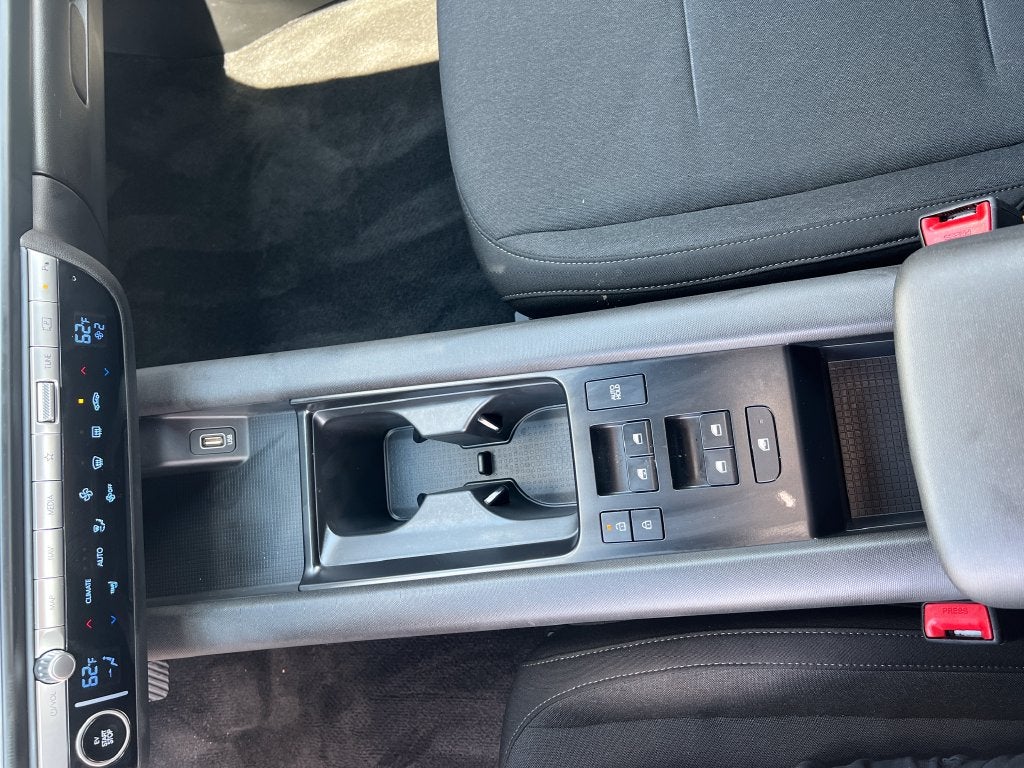2024 Hyundai IONIQ 6 SE