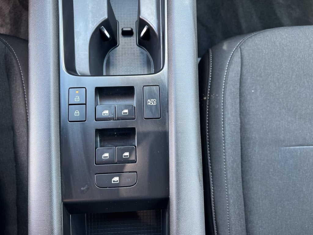 2024 Hyundai IONIQ 6 SE