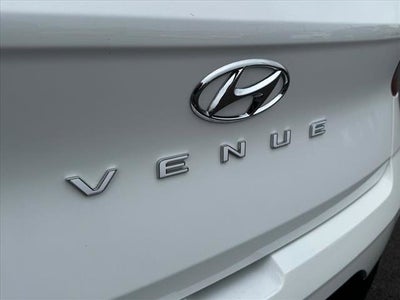 2023 Hyundai VENUE SE