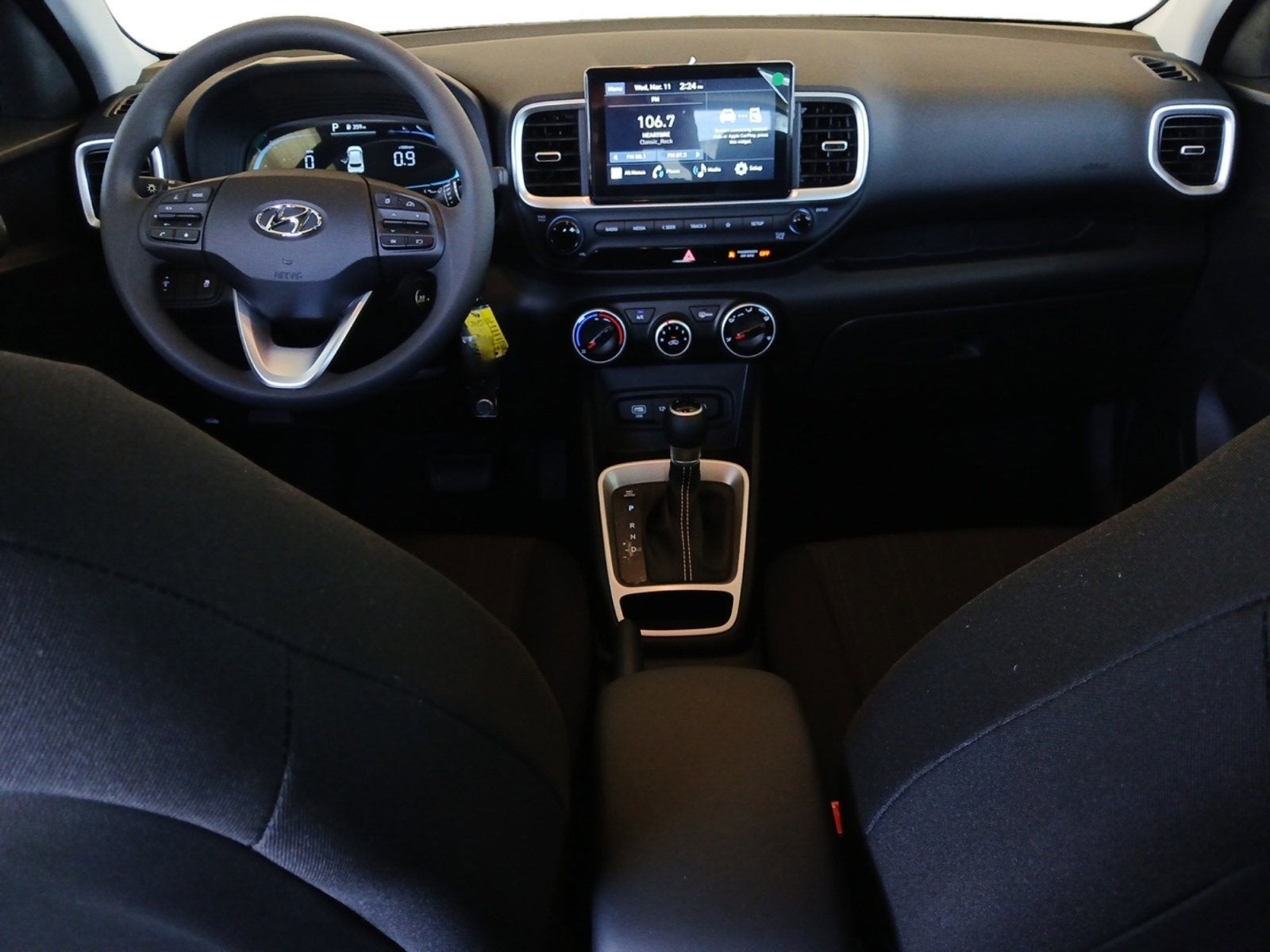 2026 Hyundai VENUE SE W/ REMOTE KEYLESS ENTRY & BACKUP CAMERA