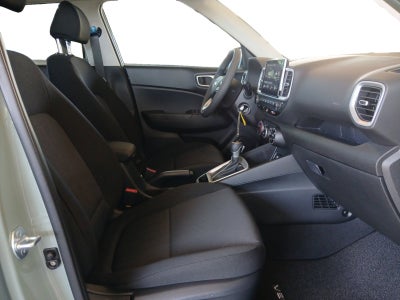 2026 Hyundai VENUE SE W/ REMOTE KEYLESS ENTRY & BACKUP CAMERA