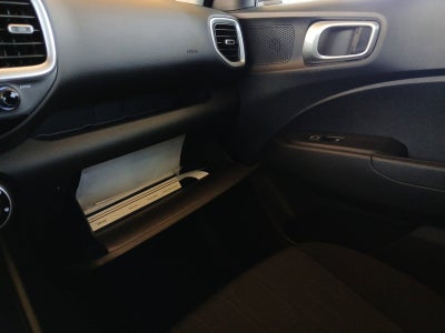 2026 Hyundai VENUE SE W/ REMOTE KEYLESS ENTRY & BACKUP CAMERA