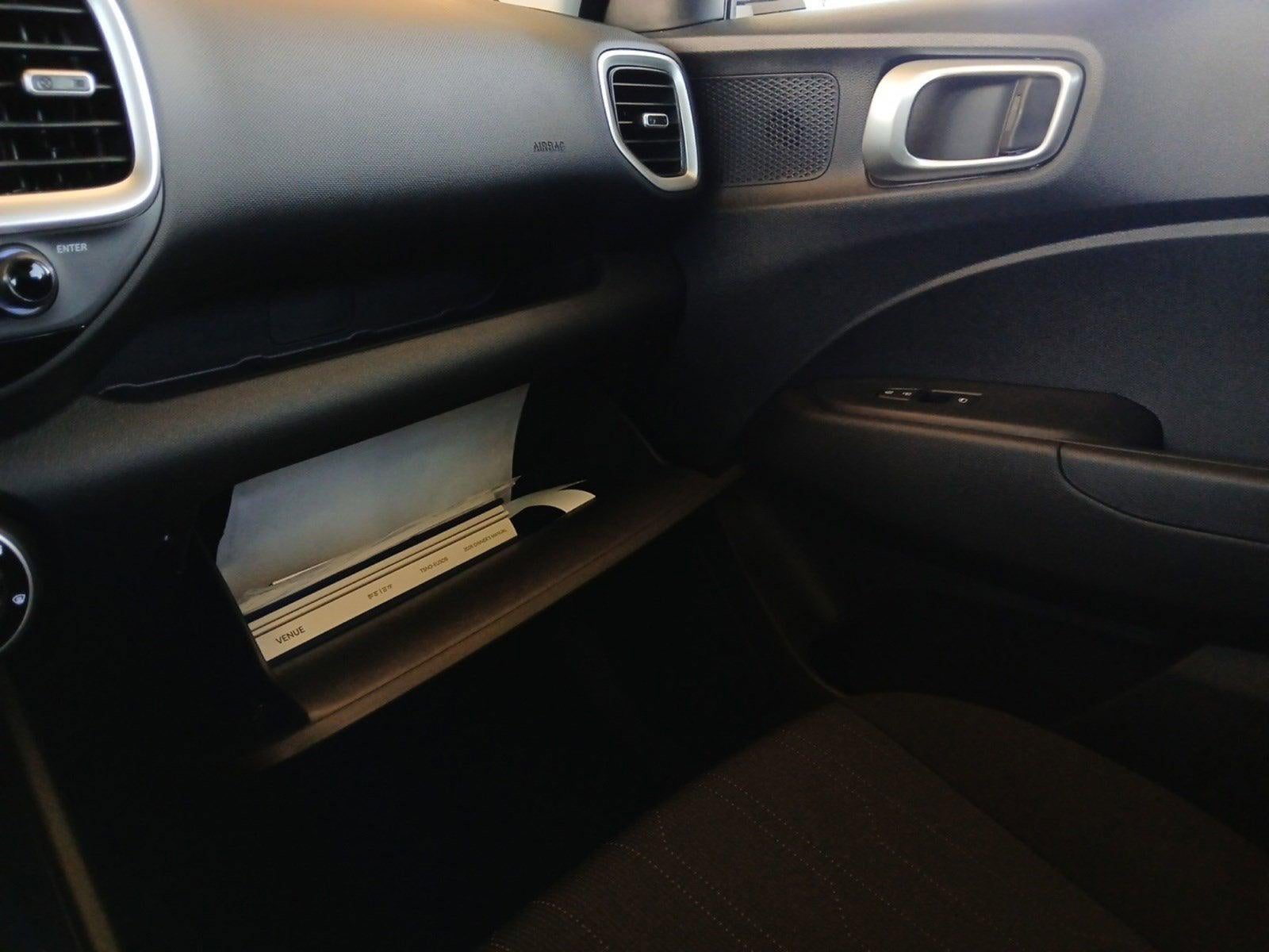 2026 Hyundai VENUE SE W/ REMOTE KEYLESS ENTRY & BACKUP CAMERA