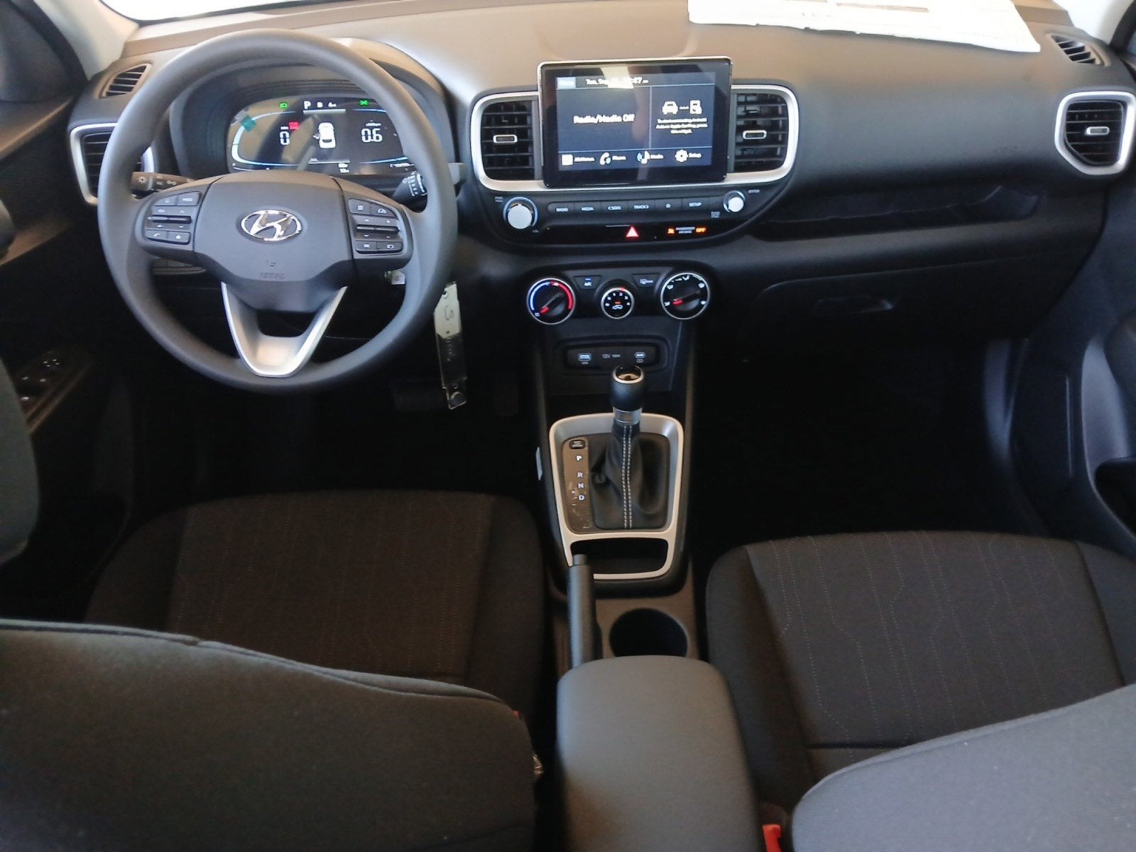 2025 Hyundai VENUE SE