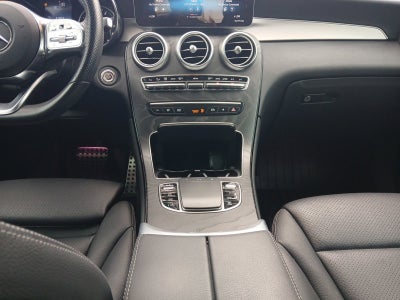 2022 Mercedes-Benz GLC GLC 300 W/ PANORAMA SUNROOF & BACK-UP CAMERA