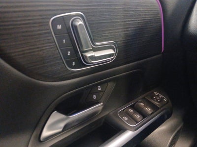 2024 Mercedes-Benz EQB 250+ Base