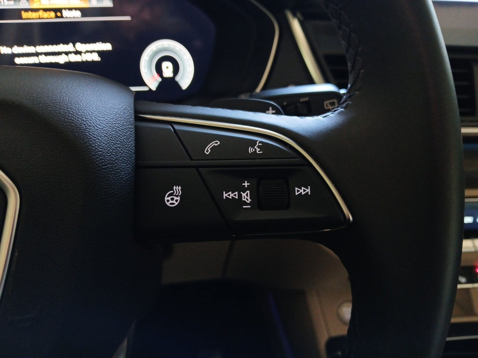 2023 Audi Q5 45 S line Prestige quattro