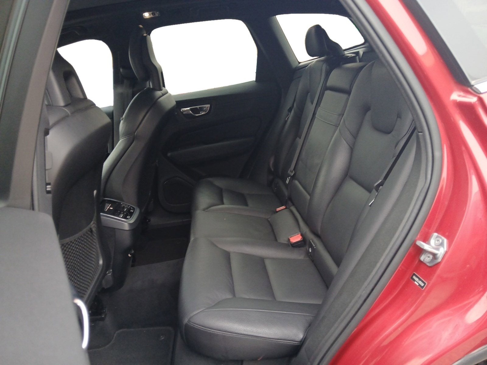 2018 Volvo XC60 Inscription